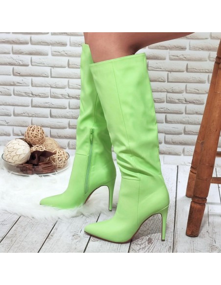 Kozaki damskie na szpilce