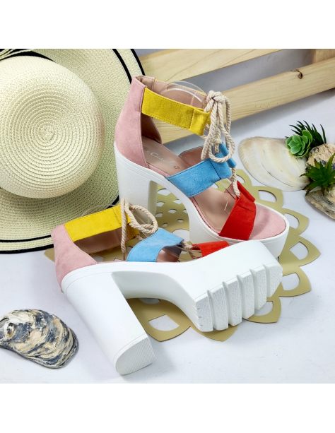 Sandały damskie wiązane