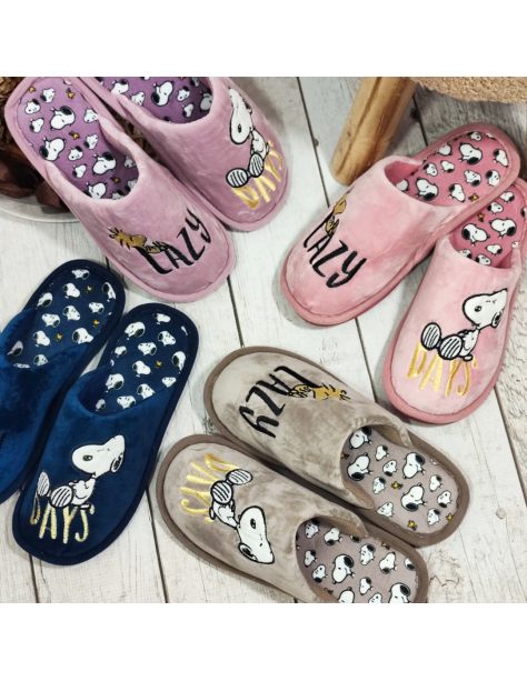 Kapcie damskie Snoopy "Lazy...