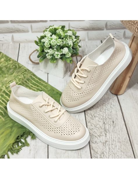 Ażurowe sneakersy na grubej...