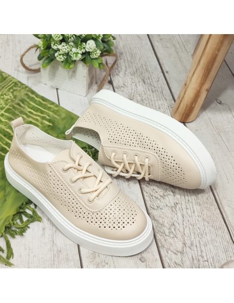 Ażurowe sneakersy na grubej...