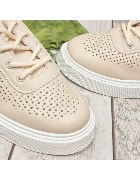 Ażurowe sneakersy na grubej...