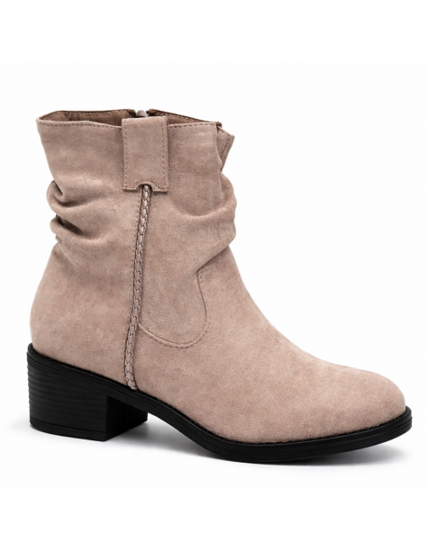 Beżowe zamszowe botki damskie