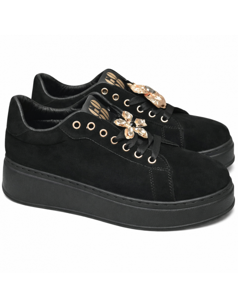 Sneakersy damskie ozdoby...