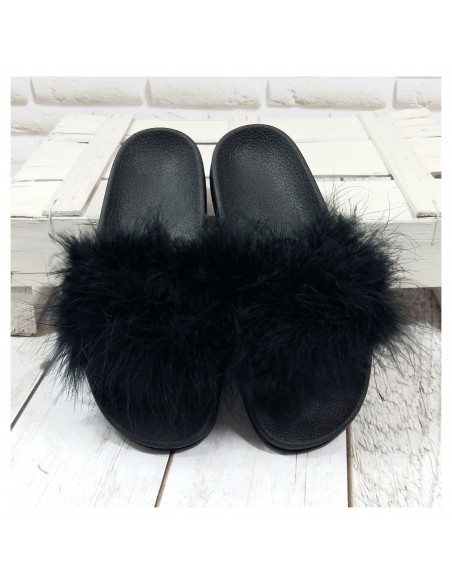 Klapki z piórkami profilowana podeszwa